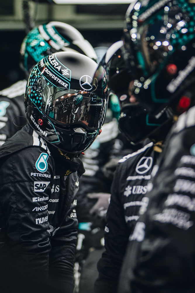  Mercedes Formula 1 mehaničari.